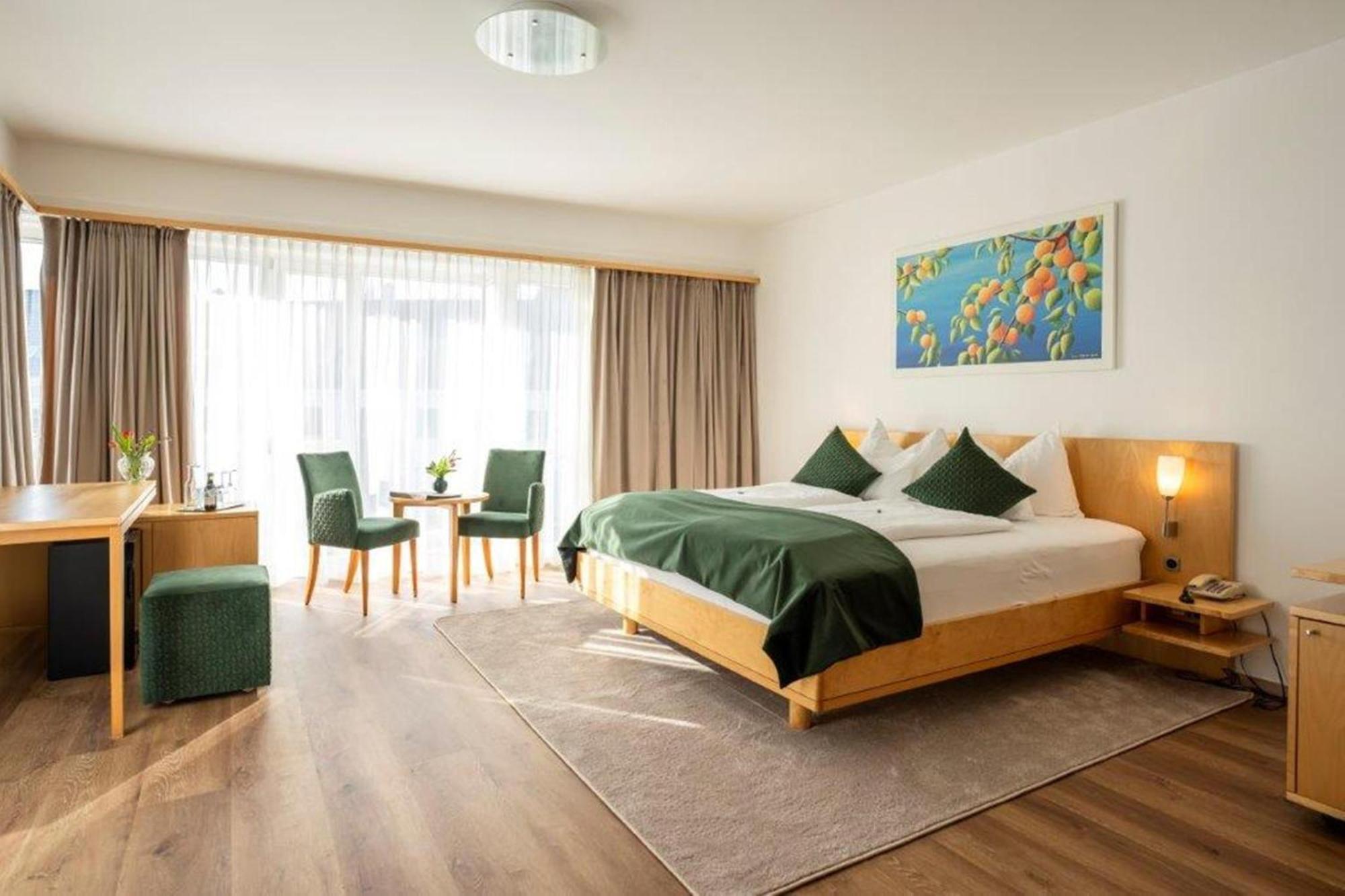 Hotel Klinglhuber Krems an der Donau Room photo