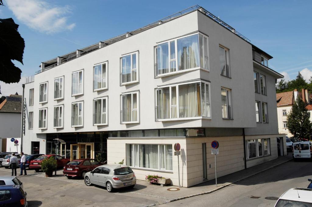 Hotel Klinglhuber Krems an der Donau Exterior photo